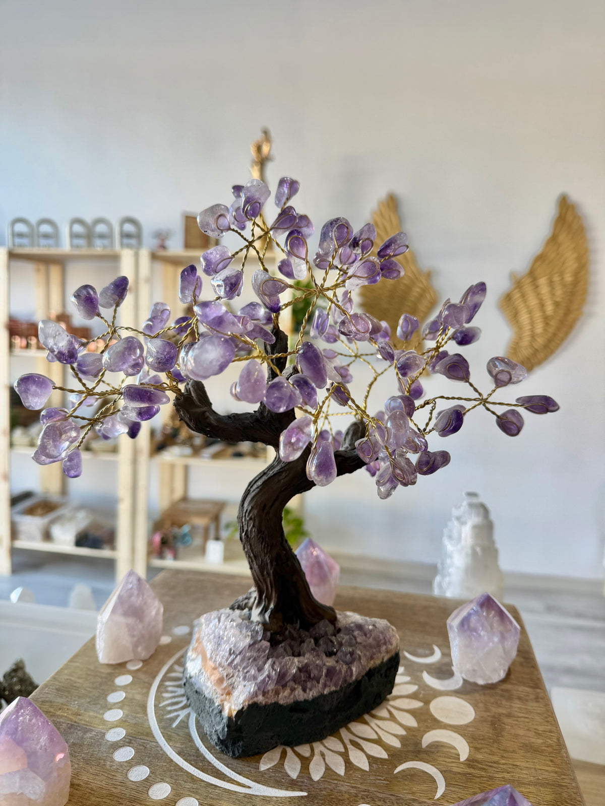 Árbol en drusa de amatista